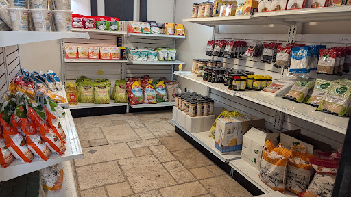 Photo of Daily Fresh Super Market - 1627 Quadra St, Victoria, BC V8W 2L5